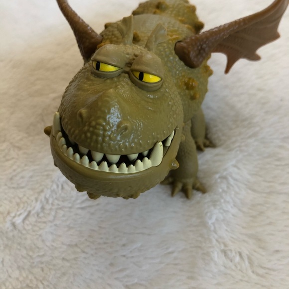 Dreamworks Toys How To Train Your Dragon Meatlug Figurine Toy Poshmark